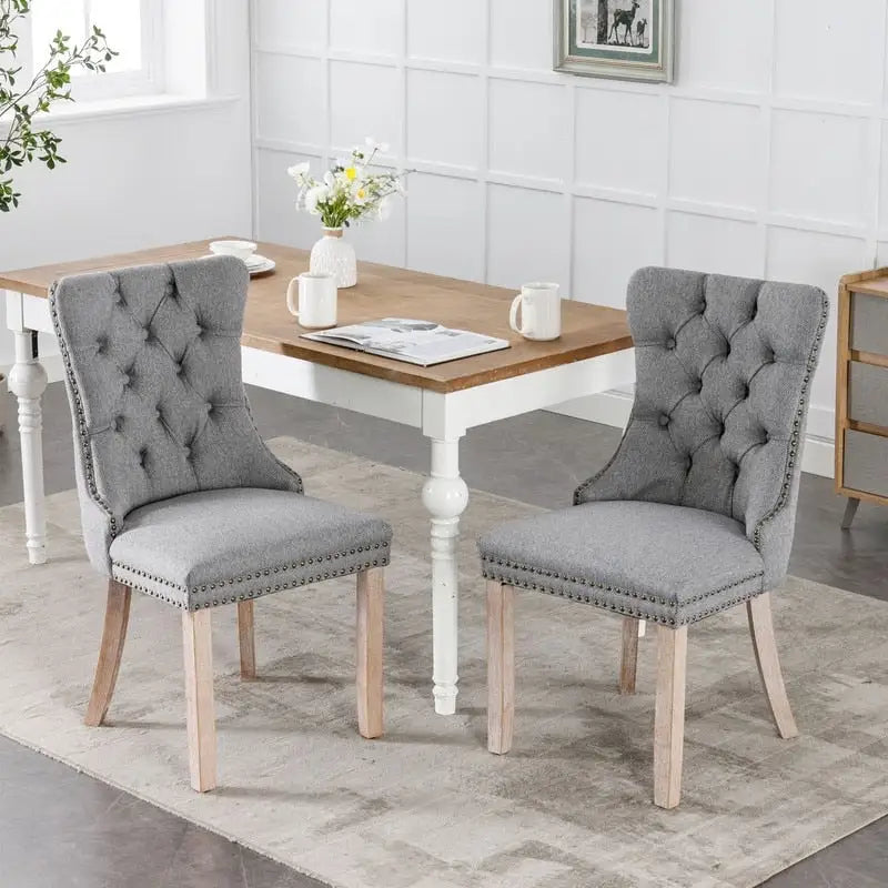 Gepolsterter Leinen-Esszimmerstuhl mit Knopfheftung und Beinen aus Massivholz, 2er-Set